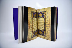 Divine Lines: The Pioneers of Islamic Calligraphy - 5