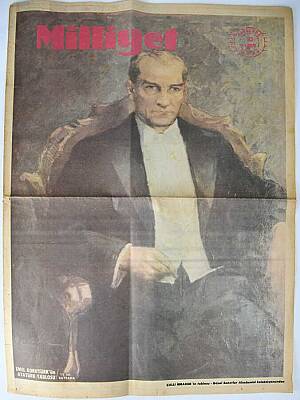 November 10, 1976, Milliyet Newspaper, Atatürk - 1